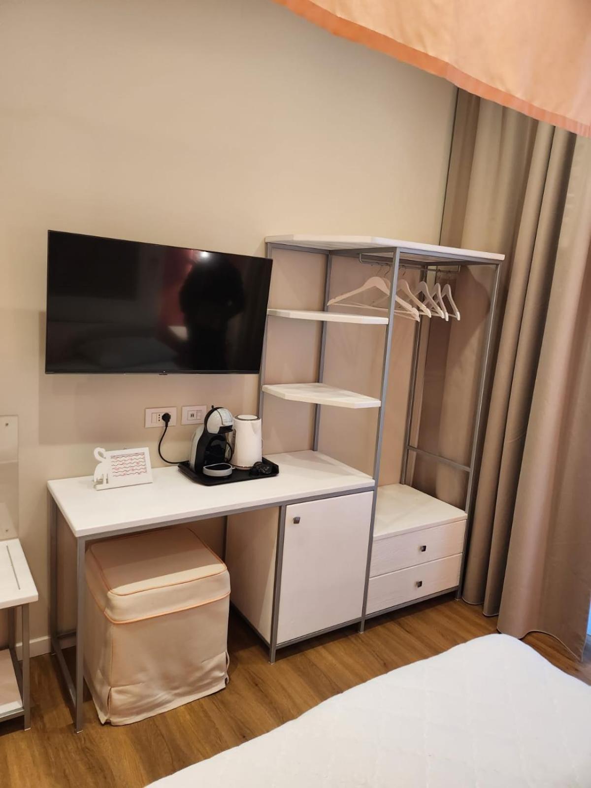 Berry Rooms Cagliari Esterno foto